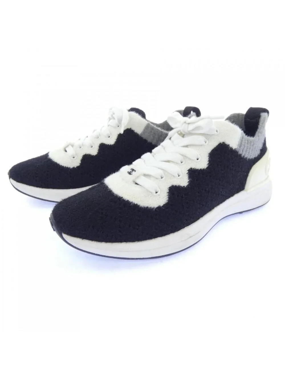 Chanel Sneakers Black
